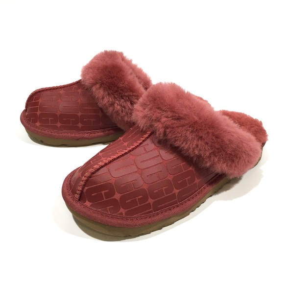 UGG COZY II LOGO SUEDE / SHEEPSKIN SLIPPERS -REDWOOD -BIG KIDS US 3 -NEW - Picture 3 of 7